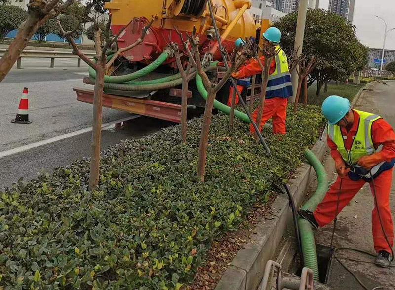 芒市市政管道清淤